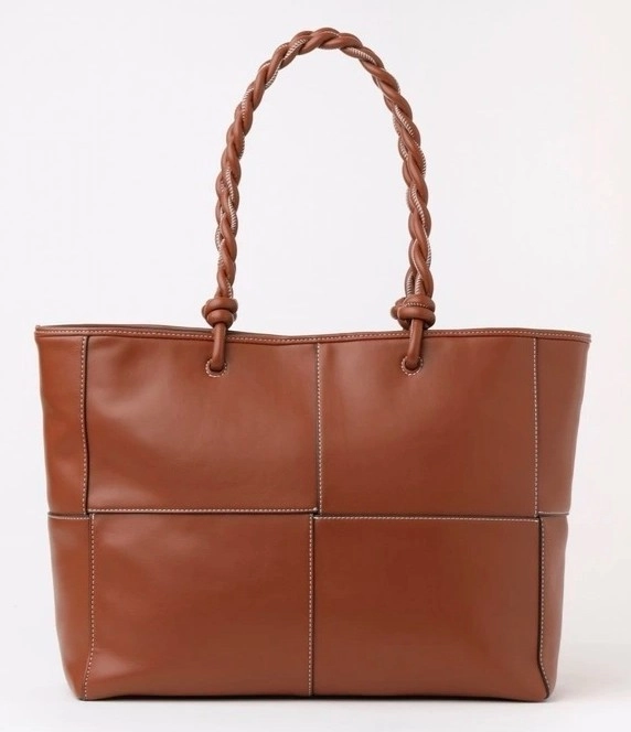 Basque Anne Tote Bag