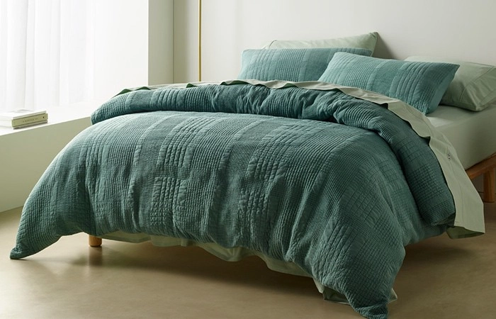 Vue Orlando Stonewashed Microfibre Quilt Cover Set^