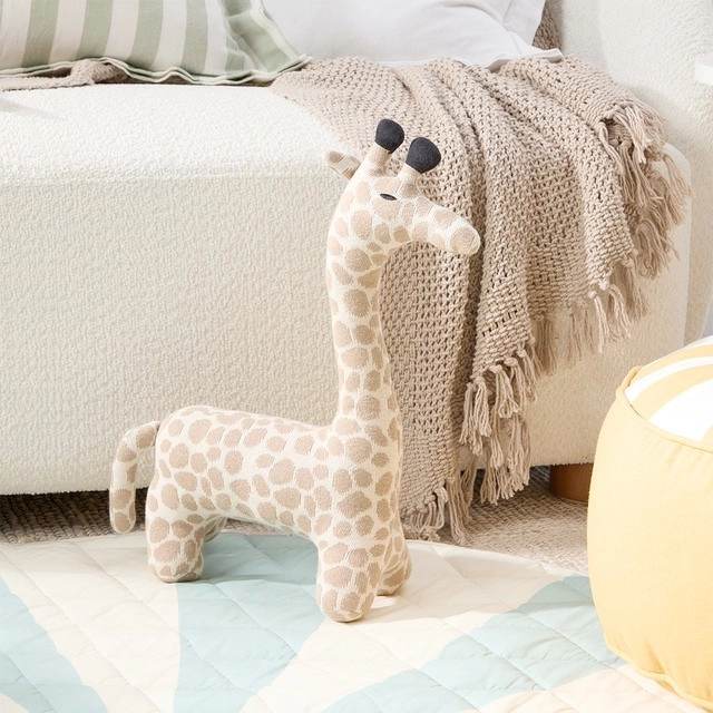 Kids Victor the Girafe by Pillow Talk