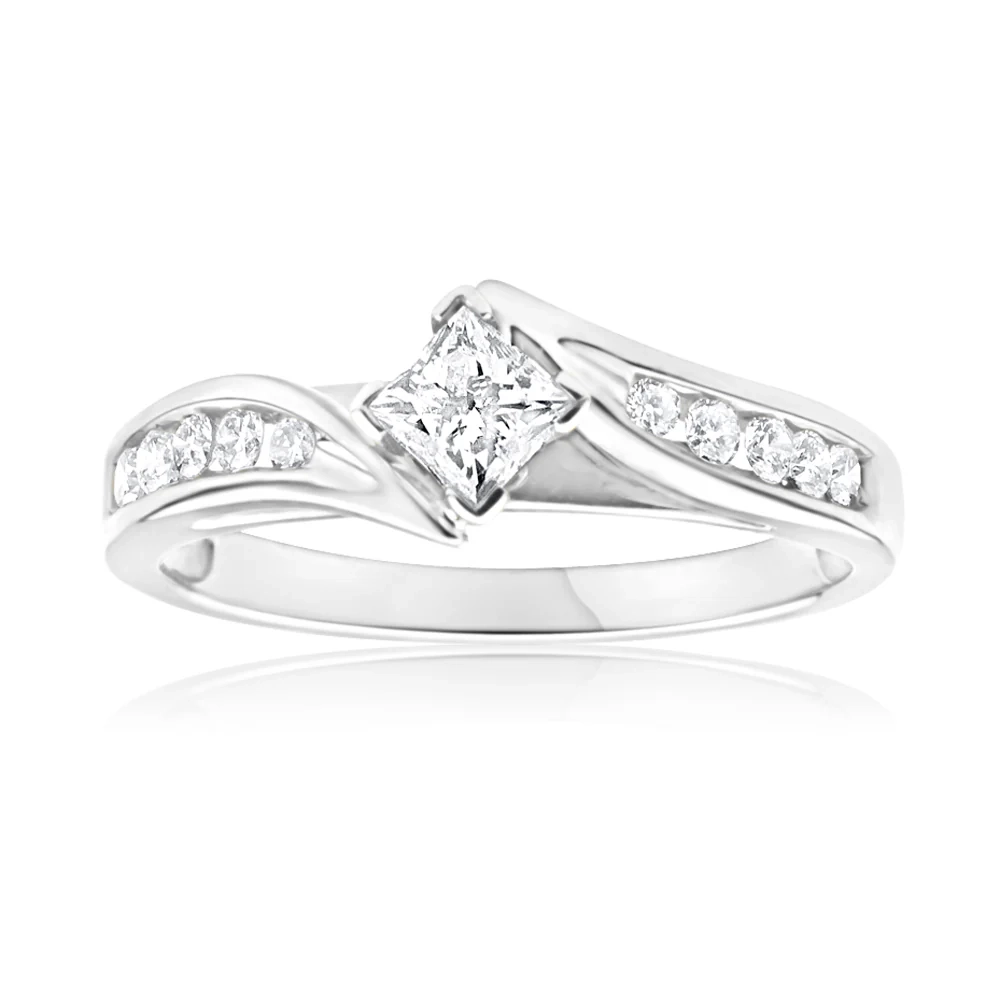 9ct White Gold Ring With 1/2 Carat Of Diamonds – Shiels Jewellers