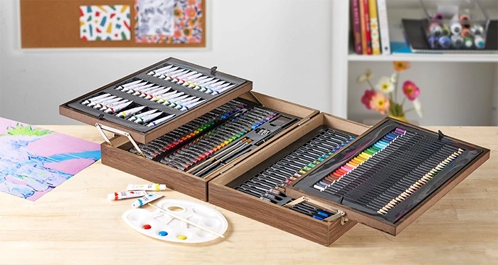 Urbanworx Deluxe Art Kit 175 Piece