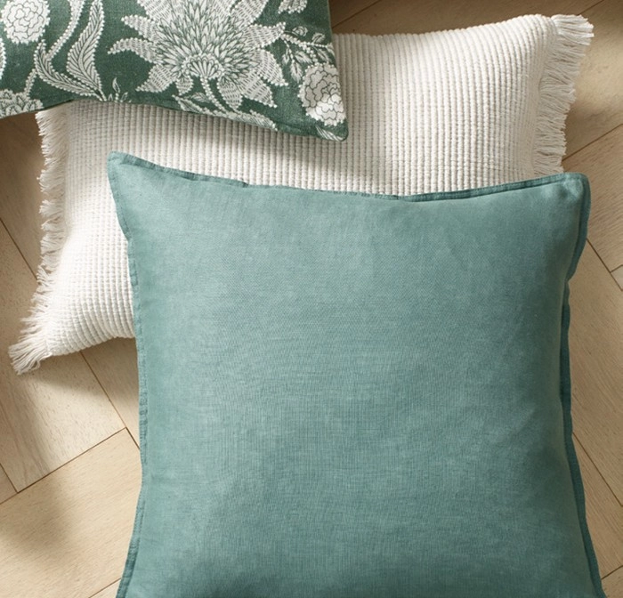 Australian House & Garden Cushions