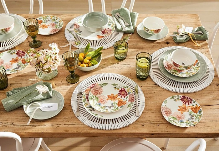 Heritage Botanical Dinnerware