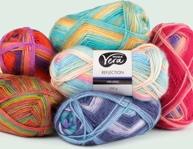 30% off Moda Vera Reflection 100g