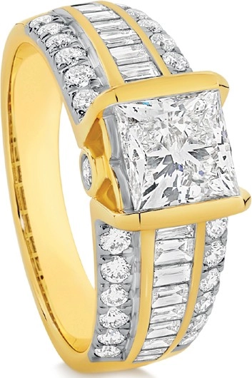 Limited Edition Alora 14ct Gold 2 1/2 Carats TW Lab Grown Diamond Princess Cut Three Row Ring