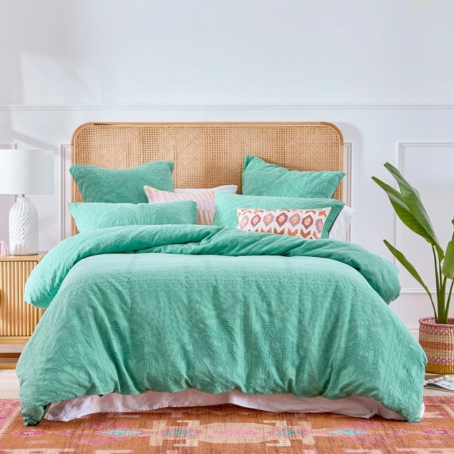 Jungle Isle Quilt Cover Set by Habitat