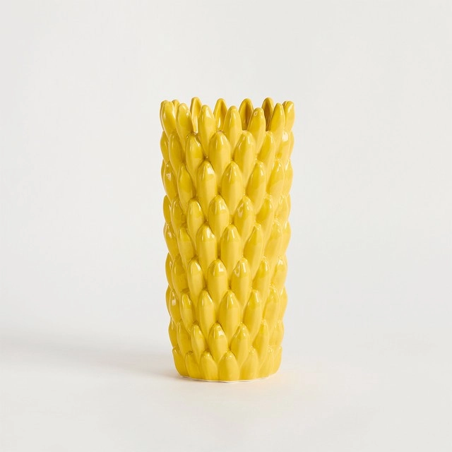 La Banana Vase by M.U.S.E.