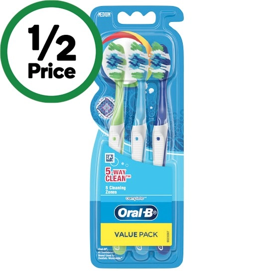 Oral-B Complete 5 Way Clean Toothbrush Pk 3