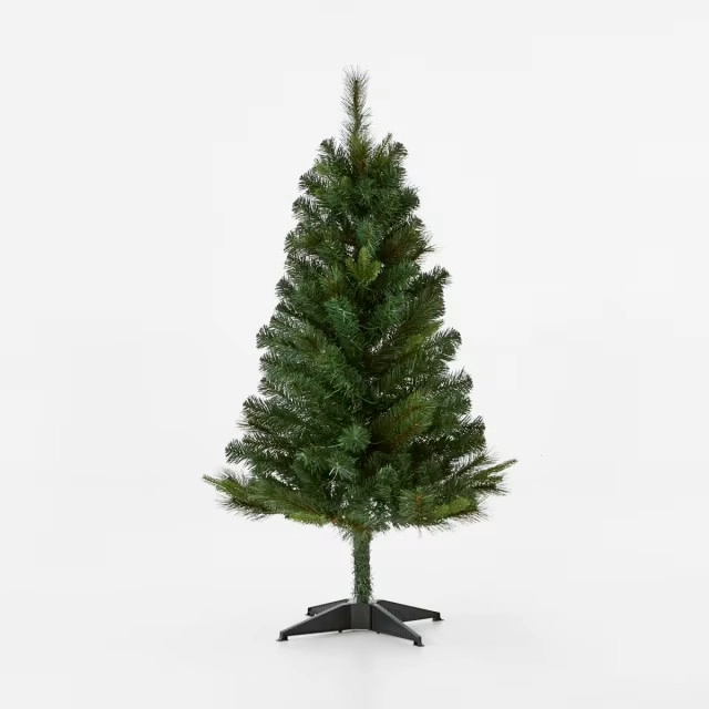 1.22m (4ft) Green Prelit Christmas Tree