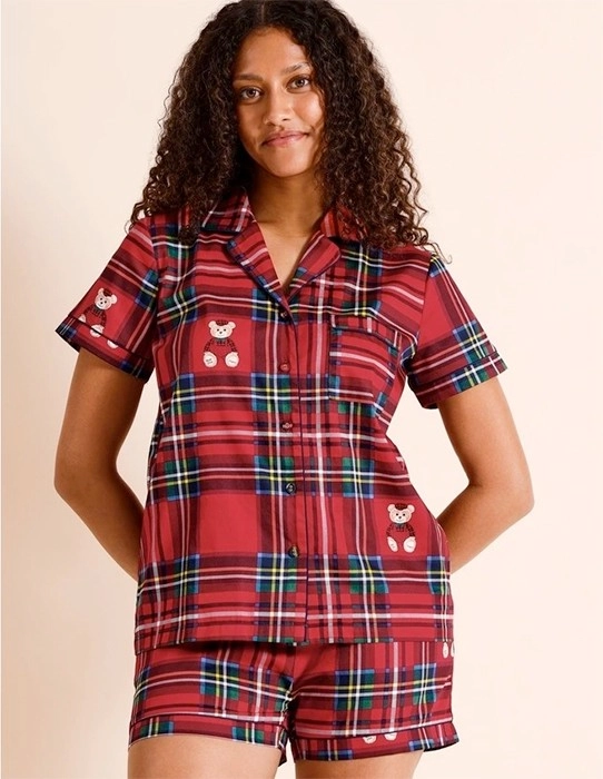 PJ Club Women’s Chester Bear PJ Set