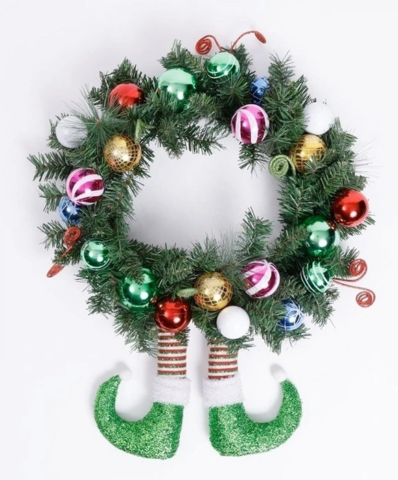 Toy Town Bauble Wreath with Elf Legs