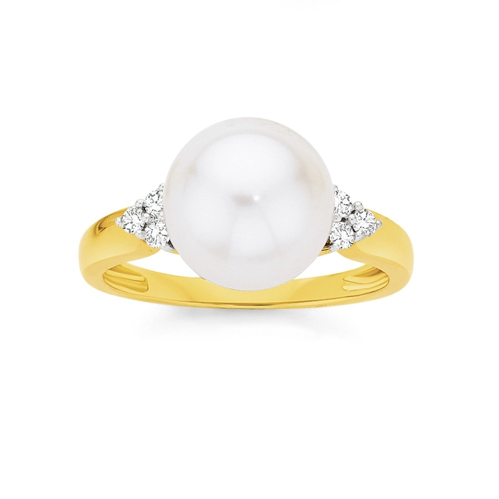 9ct Gold Cultured Freshwater Pearl & Diamond Ring