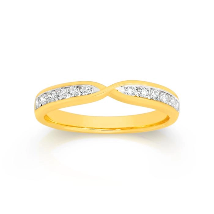 9ct Gold Diamond Curved Band