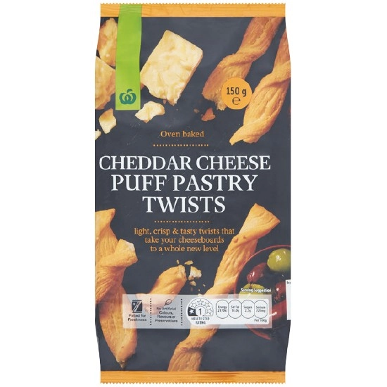 Woolworths Cheddar Cheese Puff Pastry Twist Crackers 150g