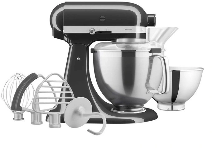 KitchenAid Artisan Stand Mixer in Onyx Black