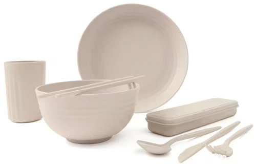 32 Piece Reusable Dinner Set