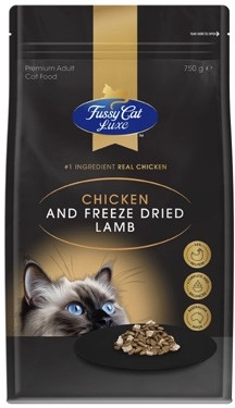 Fussy Cat Luxe Dry Cat Food 750g