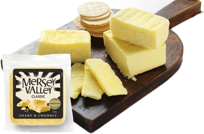 Mersey Valley Vintage Cheddar Cheese 235g Selected Varieties