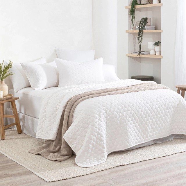 Natural 280gsm Cotton Quilt by Habitat