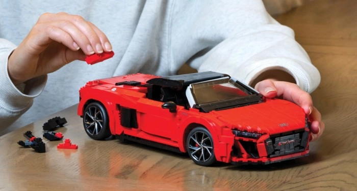 Audi R8 Spyder Building Kit