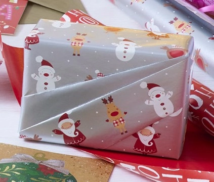 Christmas Gift Wrap Reversible 3 Metres