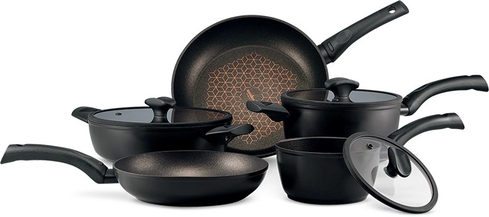 40% Off The Original Price of Essteele, Tefal, Jamie Oliver by Tefal, Scanpan and Joseph Joseph Cookware