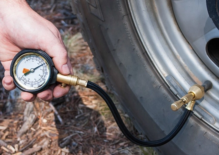 Rough Country Tyre Deflator with Gauge