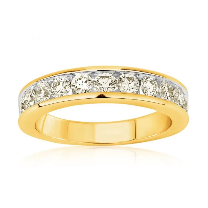 9ct Yellow Gold 1 Carat Diamond Ring with 11 Brilliant Diamonds – Shiels Jewellers