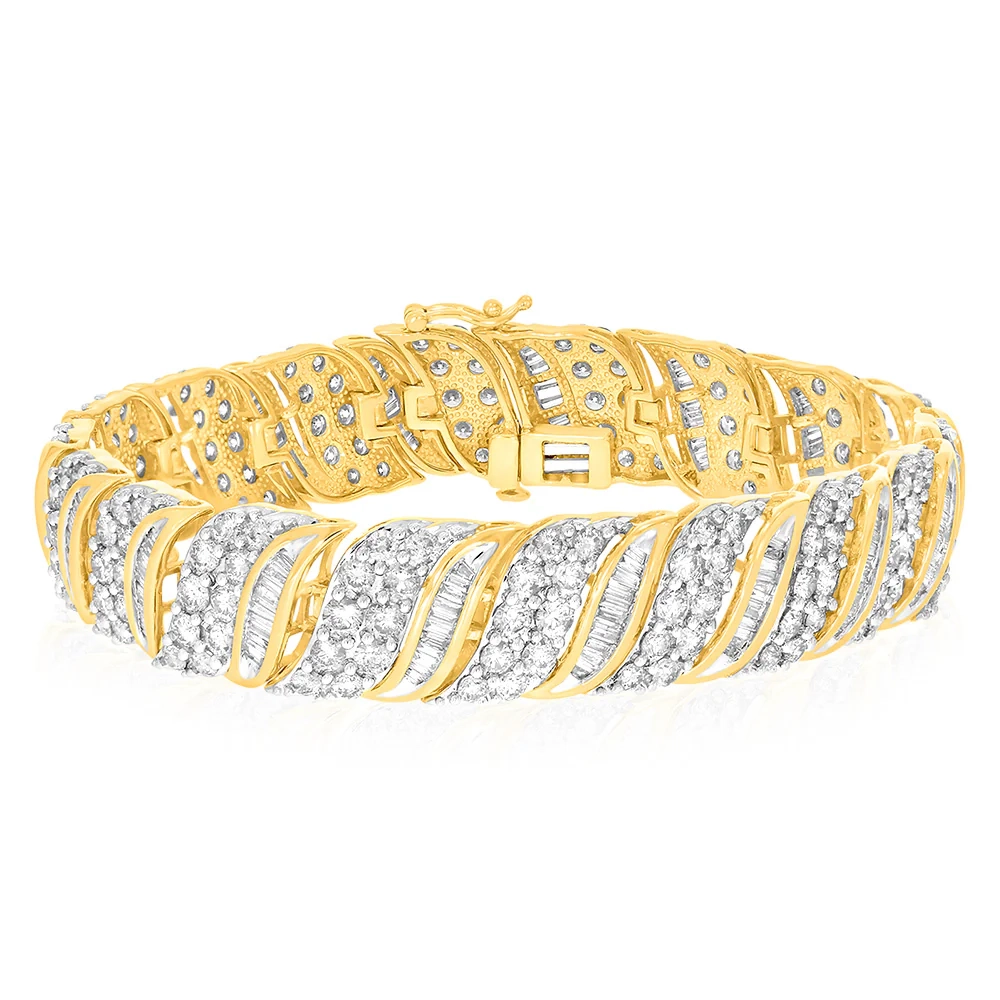 9ct Yellow Gold 10.6 Carat Diamond 18.5cm Bracelet with Brilliants and – Shiels Jewellers