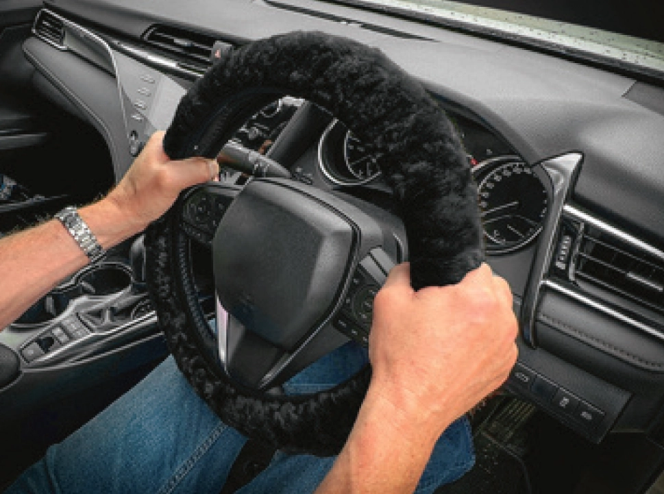 Repco Sheepskin Steering Wheel Cover