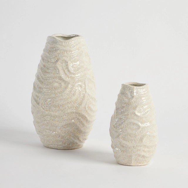 Finn Vase by M.U.S.E.