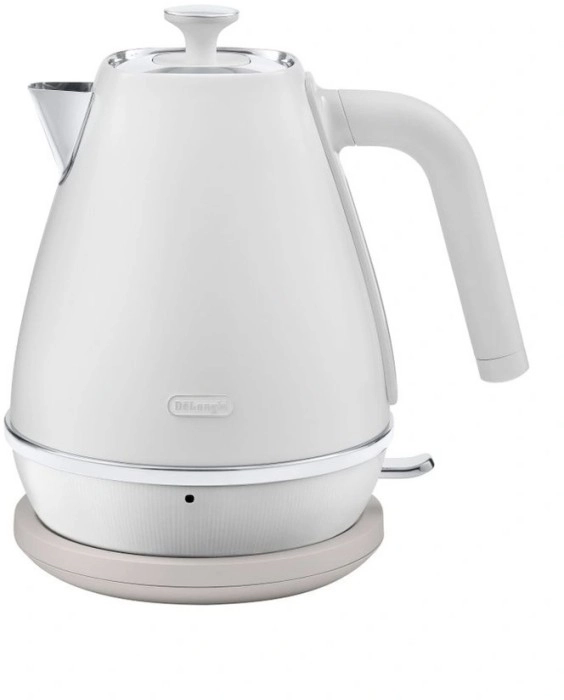 De’Longhi Distinta Kettle in White