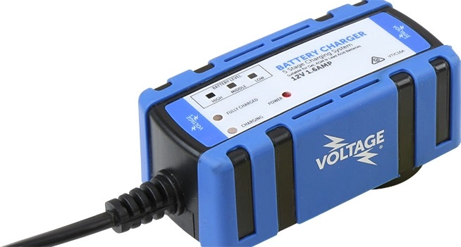 Voltage 12V Intelligent 5 Stage Battery Chargers