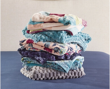 Plush Throw Blanket