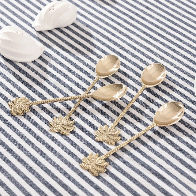 Palm Dessert Spoon Set of 4 by M.U.S.E.