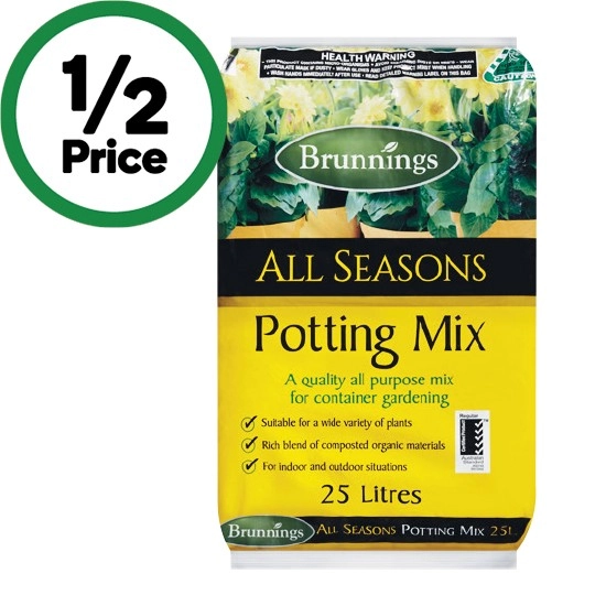 Brunnings Potting Mix or Pine Bark Mix 25 Litre