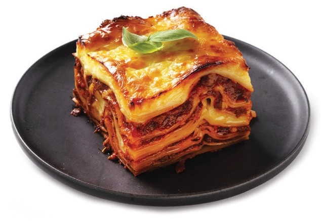 Simply Tasty Lasagne or Scallop Potatoes Selected Varieties