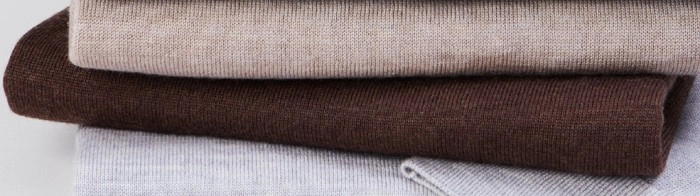 Blaq V-Neck Merino Knit - Brown