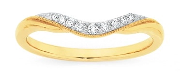 9ct Gold Diamond Curved Band