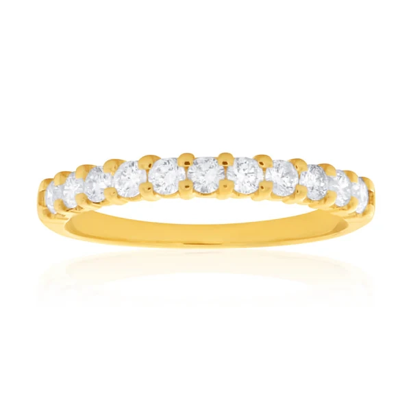 18ct Yellow Gold Ring With 3/8 Carats Of Diamonds – Shiels Jewellers