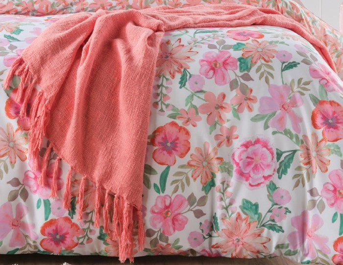 NEW Ombre Home Ruby Throw