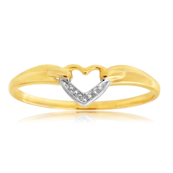 9ct Yellow Gold Diamond Heart Ring with 1 Brilliant Cut Diamond – Shiels Jewellers