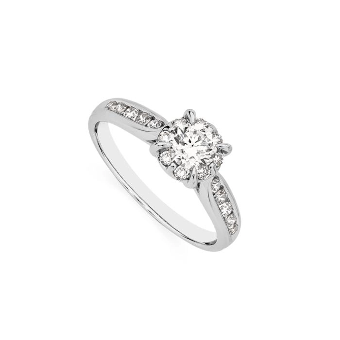 18ct White Gold Diamond Round Cluster Ring