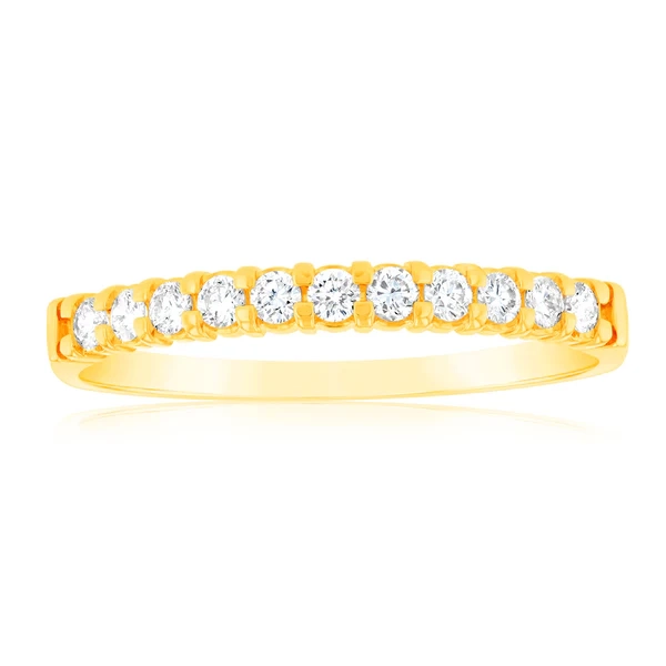 18ct Yellow Gold Ring With 1/4 Carat Diamonds – Shiels Jewellers