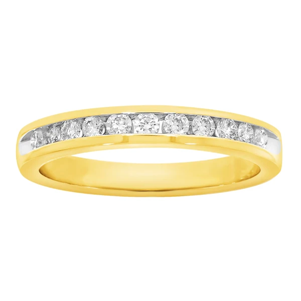 9ct Yellow Gold 1/3 Carat Diamond Ring with 11 Brilliant Diamonds – Shiels Jewellers