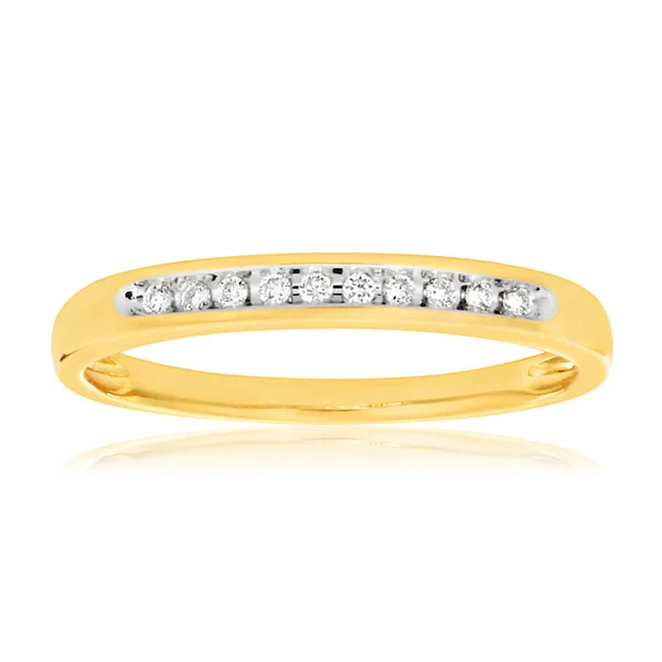 9ct Yellow Gold Diamond Beautiful Ring – Shiels Jewellers