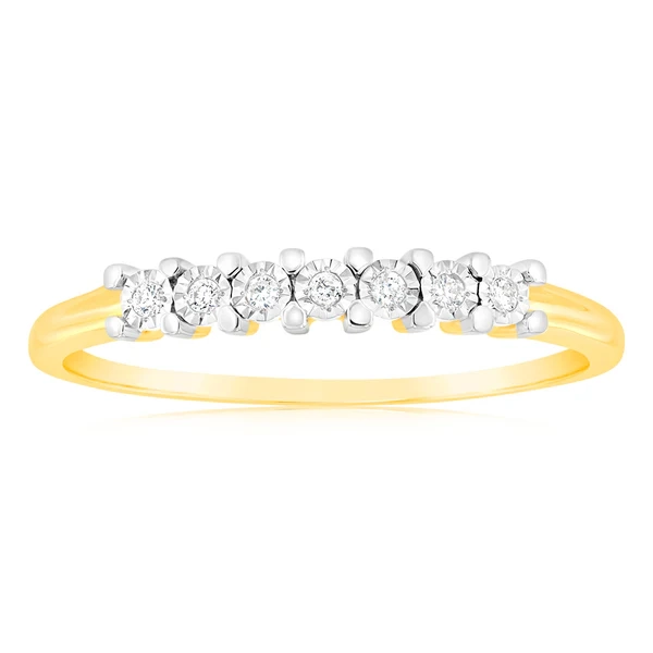 9ct Yellow Gold Diamond Ring Set With 7 Stunning Diamonds – Shiels Jewellers