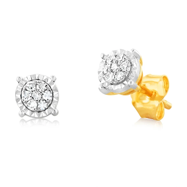 Luminesce Lab Grown 9ct Yellow Gold 4 Claw Stud Diamond Earrings – Shiels Jewellers