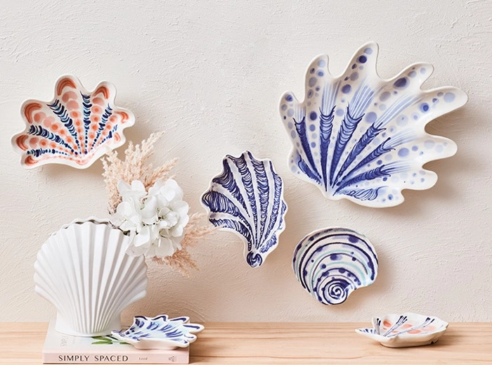 Cora Shell Plate / Wall Hanging by M.U.S.E.