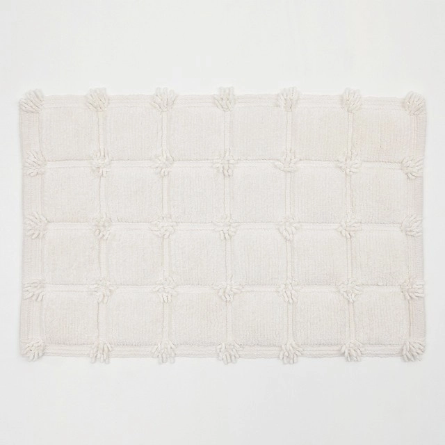 Lily Bath Mat by M.U.S.E.